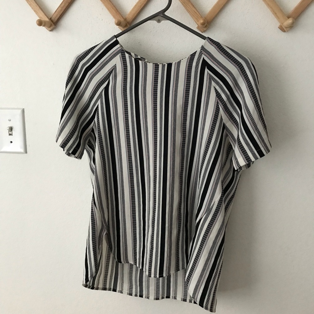 H&M blouse size 6